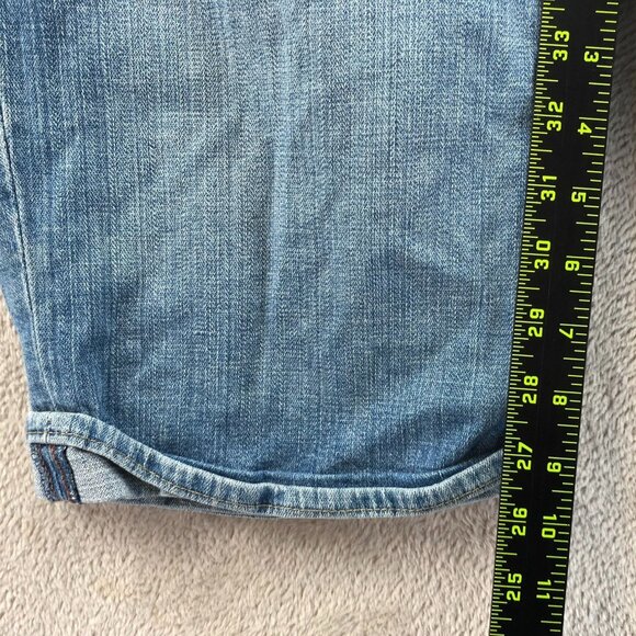 Levis Womens 515 Bermuda Jean Shorts Size 12 Blue Denim Classic Casual Cuffed - Picture 6 of 15